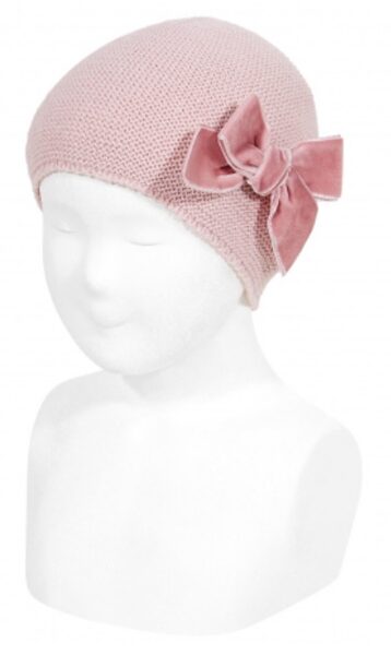 Bērnu cepure - gaiši rozā krāsa - ar samta bantīti